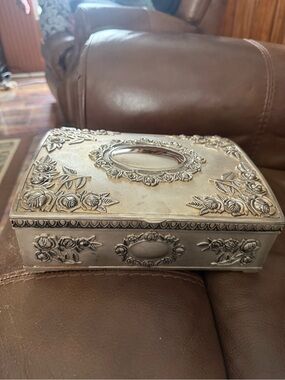Godinger Silver Art Company - Silver Plated Jewelry Box